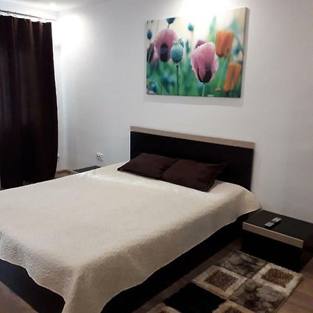 Adrya Apartment โอร์โชวา ภายนอก รูปภาพ